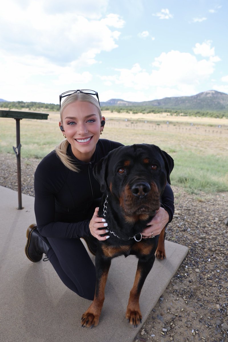 taybreann2a's tweet photo. How to find me on a 33,000 acre shooting range? Find the dog. https://t.co/UvCGCaYu3V