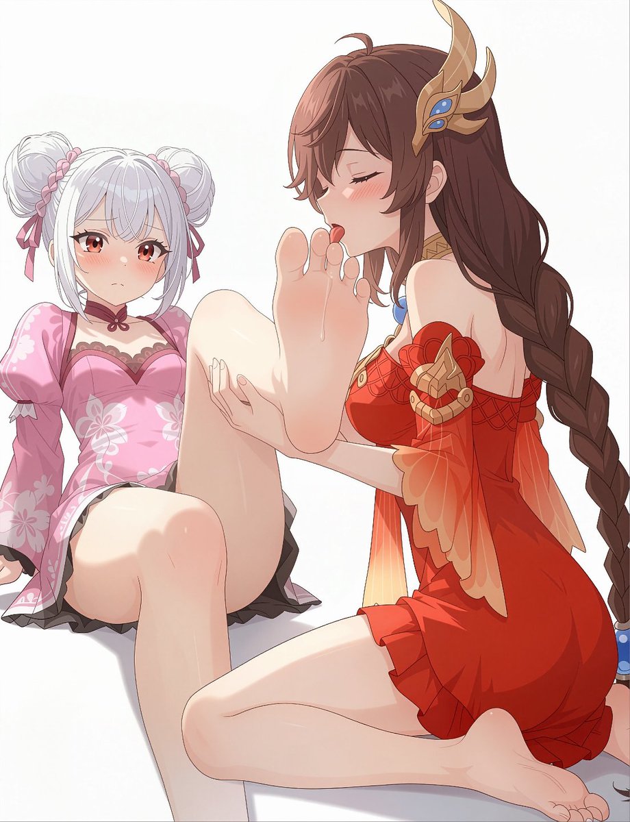 qi_ge19334's tweet photo. 脚 https://t.co/Sjbh3IYtzP