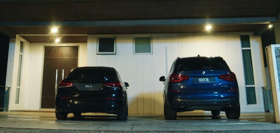 shenx758's tweet photo. weh I baru notice the car plate numbers https://t.co/qs655HQZWo