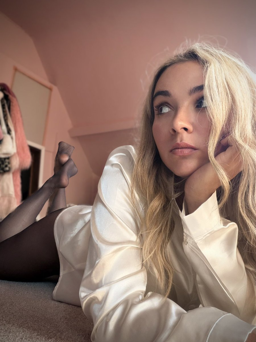 mollyspoilme's tweet photo. 🔥 DEBT RT GAME 🔥 

C literally just paid his debt and immediately wants more 🥰 funny how addictive it is. 

2/2/2
5 max comments
2 hours 

I wonder what number we will reach today! 

Findom retweet game https://t.co/MWK0Jv6jLz