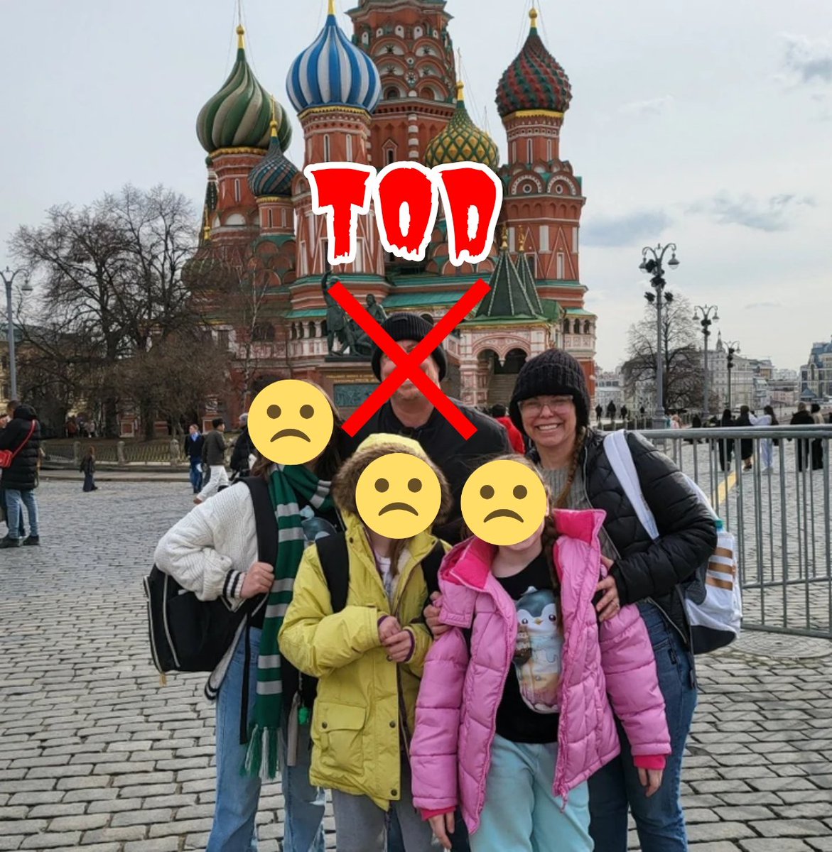 Ourumovcon's tweet photo. @MissisLivi @LilitThyra Ja, auch Merz trägt entsprechend Verantwortung. Aber Putin insbesondere, für den größten Angriffskrieg auf europäischem Boden seit 1945, seinem Totalitarismus, Führerkult, Blut und Boden-Ideologie oder mittlerweile über eine Million tote Menschen, grausamst abgeschlachtet. https://t.co/ePY1nRg4Q0