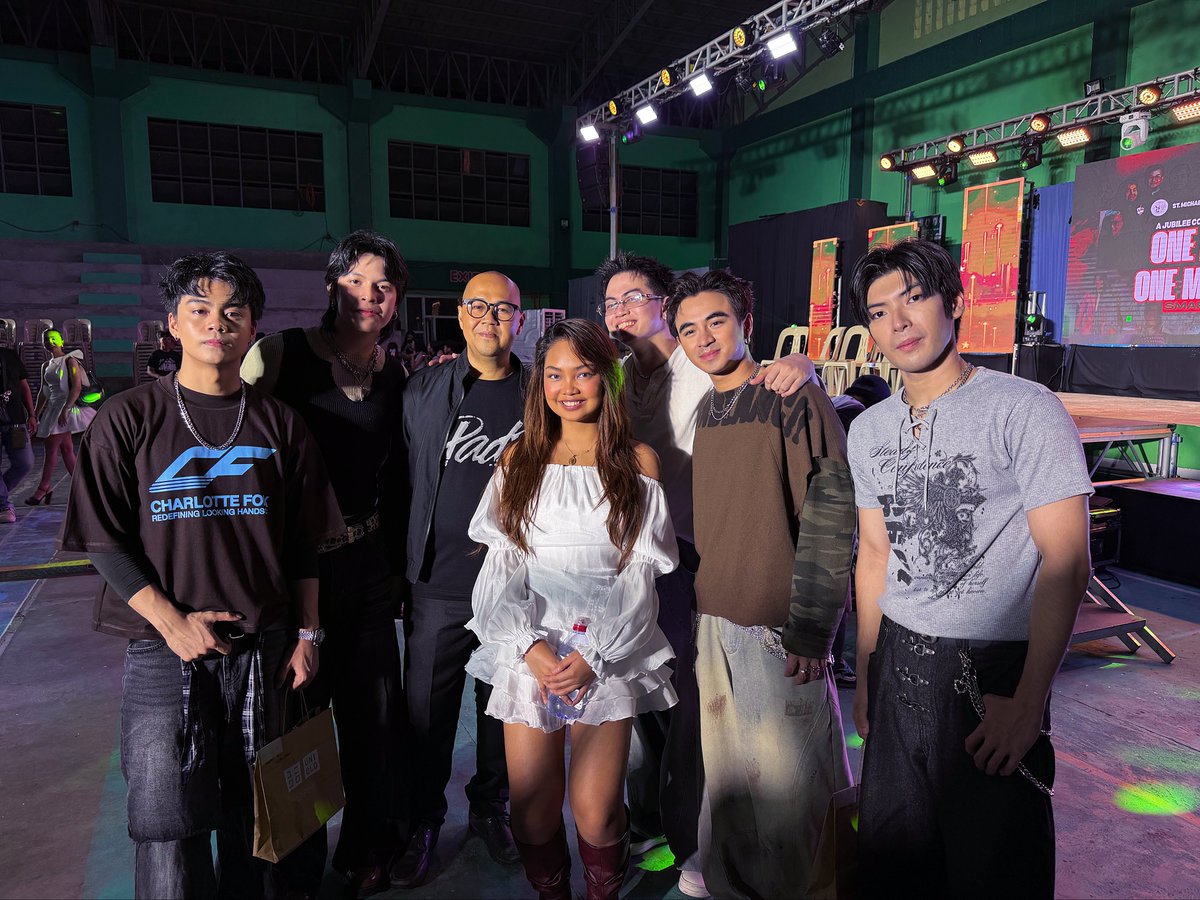 wriveph's tweet photo. (2/2)

🔗 LISTEN HERE:
https://t.co/qbU83hoN92

🔗 OFFICIAL VISUALIZER:
https://t.co/fj1l9kj7MF

#WRIVE #StarMagic #Fiesta #Events https://t.co/9UV9b8ZKMw
