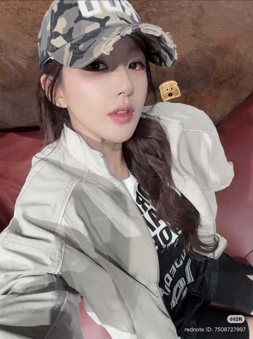 lusiwonii179's tweet photo. Canlilies, please help spread Lusi’s account, Go like, repost, share &amp; comment on her recent posts. 

idk why but somehow her acc growth and engagement seem to have slowed down lately—let’s give our girl some extra support! 
🔗: https://t.co/IPvCWUjKYx
#ZhaoLusi https://t.co/gqgWXG8vui