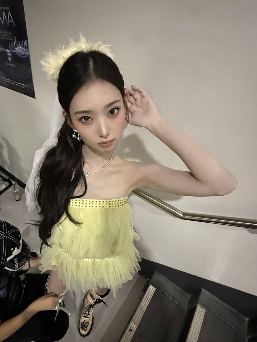 Lecisol's tweet photo. well, the yellow princess is here! a little sunshine wrapped in tulle, bringing a pocketful of golden energy wherever she goes. like a tiny ray of summer decided to dress up and say hello. 오늘도 노랑노랑하게, let the day glow a little brighter with me! ૮₍˶ᵔ ᵕ ᵔ˶₎ა 🌼 https://t.co/OYcjVFXn94