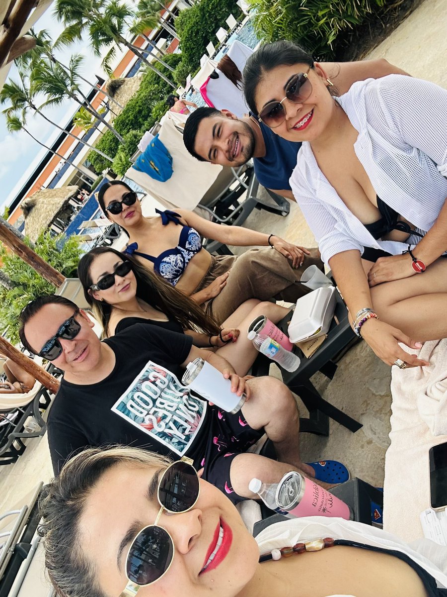 sannthi's tweet photo. #RepublicaDiminicana #PuntaCana #Vacation #Travel #RD https://t.co/aSfyBbZ485