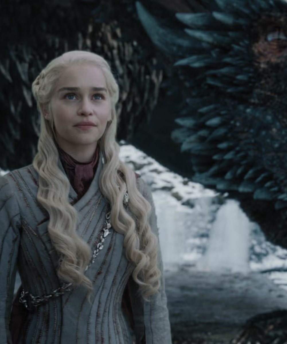 BigBull778's tweet photo. Emilia Clarke was asked if she’d ever return to the GAME OF THRONES universe as Daenerys

Of course I would. Who knows where Drogon took her? Maybe her story isn’t over yet. https://t.co/NxACxWaxRq