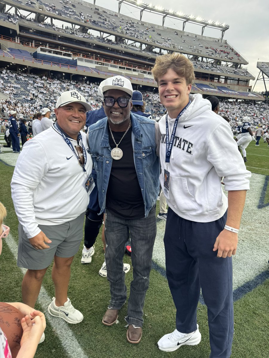 ParkinsonIV's tweet photo. Huge thanks to @PennStateFball @CoachMC_PSU @CoachSmith_9 @dantonlynn @CoachTerryPSU @MalloeMalloe @DerekHoodjer @TrentSlattenow @gabbymazzie @RyanSnyderOn3 @tyler_calvaruso @ChadSimmons_ @TomLoy247 @BrianDohn247 @EdOBrienCFB @TheUCReport @SWiltfong_ @Apexathletes_ @CoachGeorgeIII @GarageStrength  had a great time 🦁