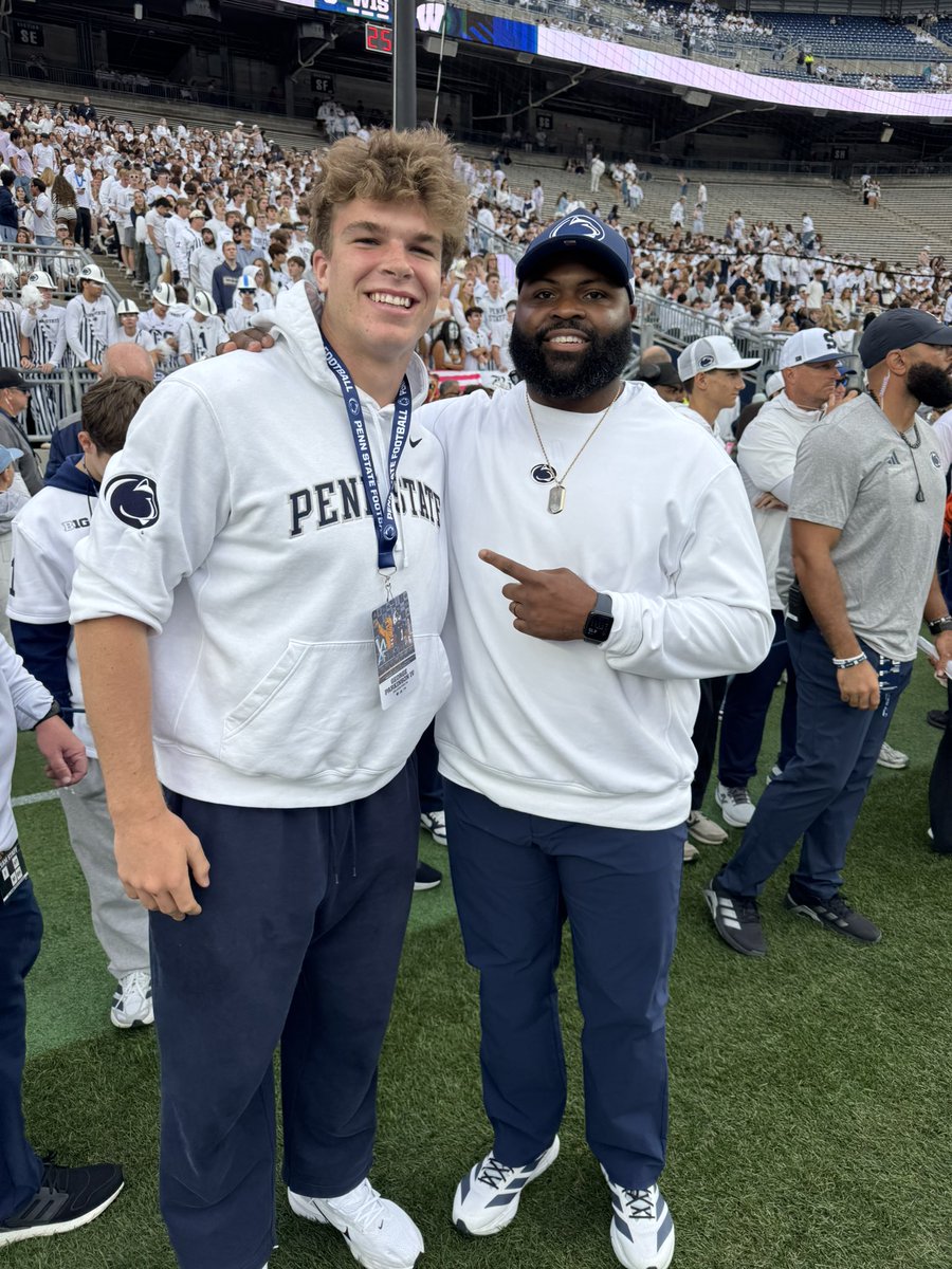 ParkinsonIV's tweet photo. Huge thanks to @PennStateFball @CoachMC_PSU @CoachSmith_9 @dantonlynn @CoachTerryPSU @MalloeMalloe @DerekHoodjer @TrentSlattenow @gabbymazzie @RyanSnyderOn3 @tyler_calvaruso @ChadSimmons_ @TomLoy247 @BrianDohn247 @EdOBrienCFB @TheUCReport @SWiltfong_ @Apexathletes_ @CoachGeorgeIII @GarageStrength  had a great time 🦁