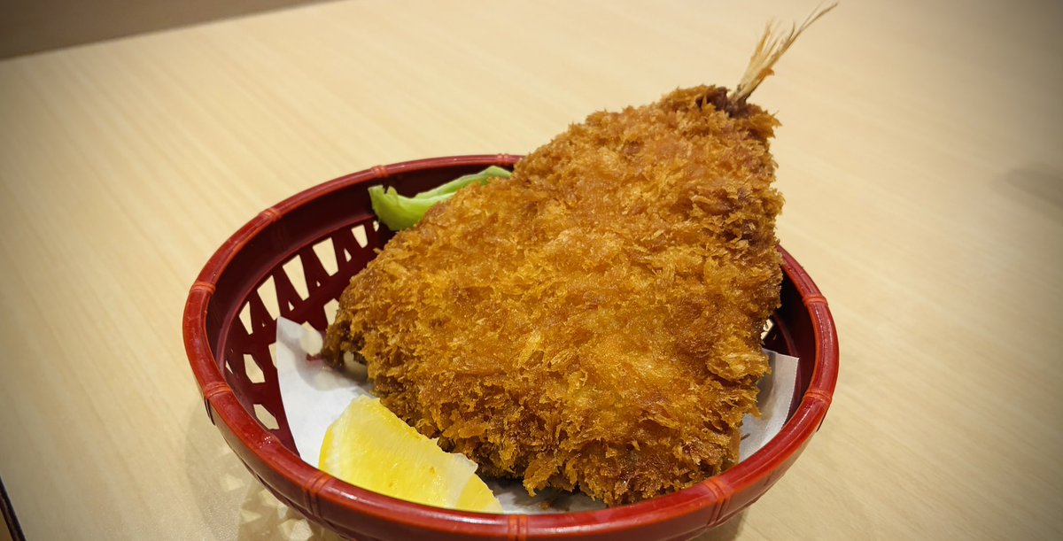 text03unity's tweet photo. アジフライがうんまぃお店は良いお店。 https://t.co/IV7fclGgbw