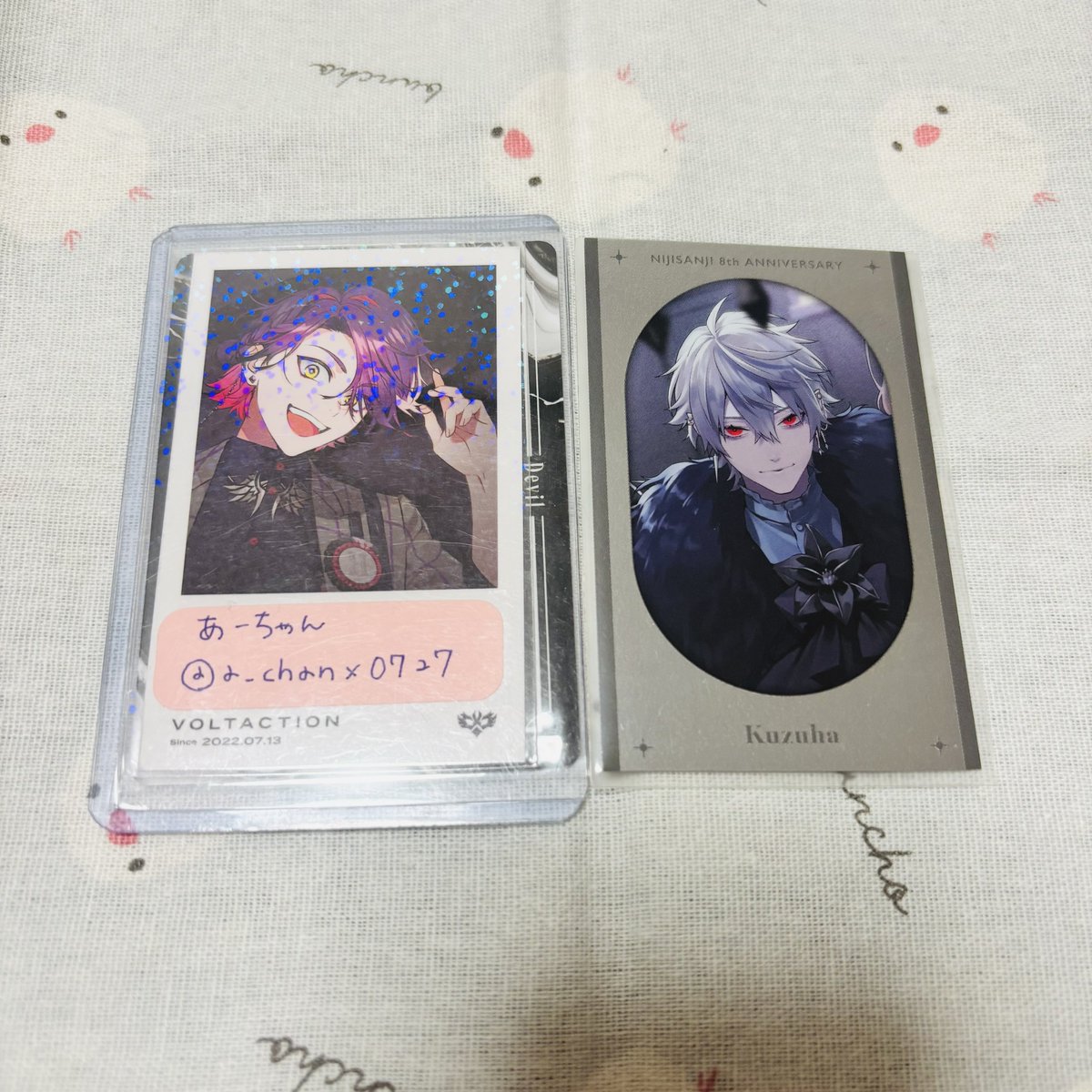 a_chanx0727's tweet photo. 【交換】にじさんじ 8周年 8th Anniversary メタルカード チェキ風カード

譲)画像1枚目
求)画像2枚目 https://t.co/siYHikSnE7