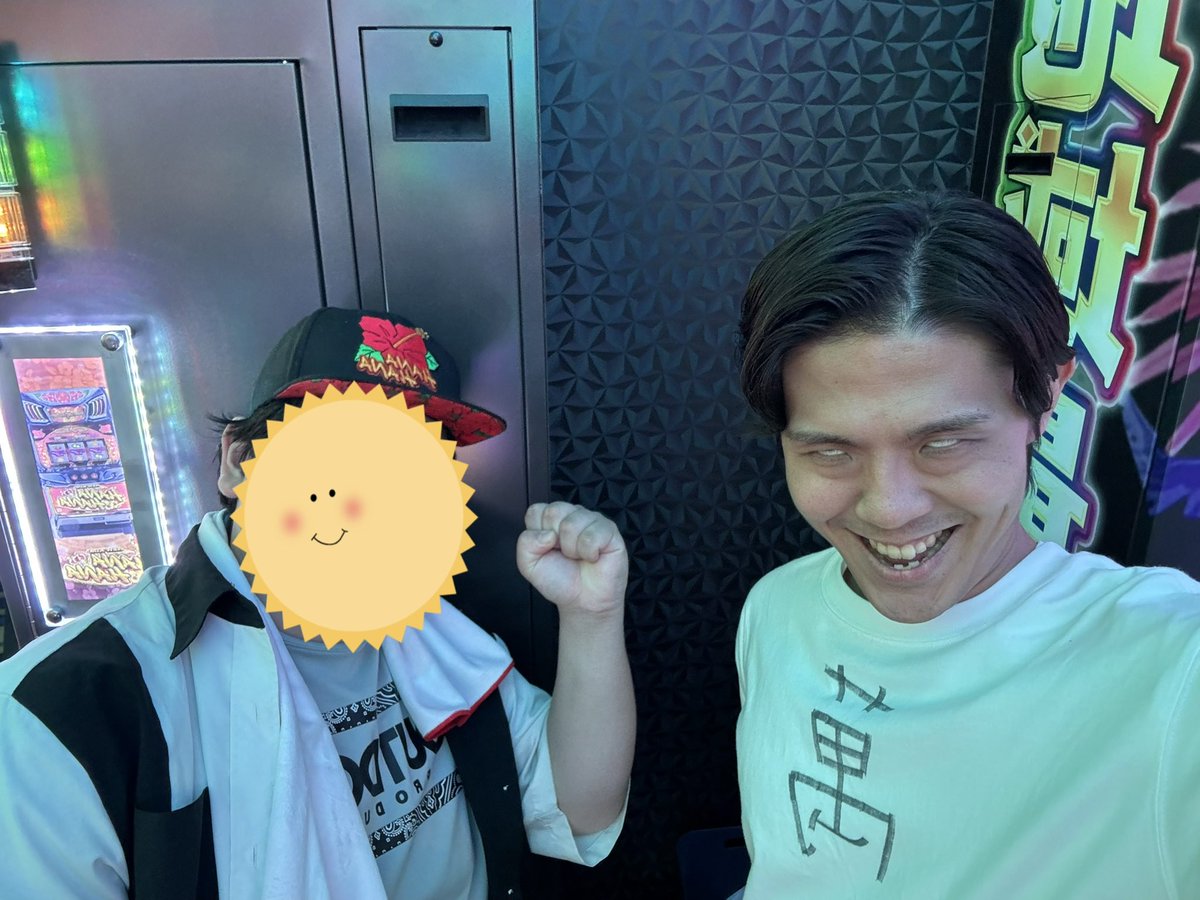 Q3cQg's tweet photo. 23歳へ。。。
9月30日になっておじさんになりました。
昨年はゆっきーさん行きましたが、今年はあっつんさんに誘われて、ゆっきー先生の地元
春日井へ
ハナハナの方もパズドラの方も炎上しかしない俺ですが、ありがとうございます。♡
積極的に挨拶たくさん行くので今後も宜しくお願いします♡ https://t.co/qvM9bWHmNs