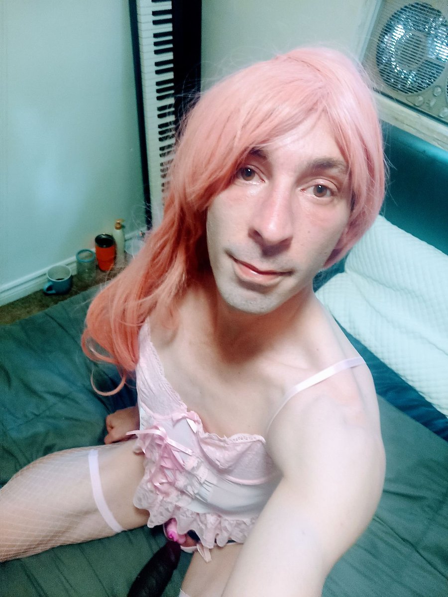 MistressElla422's tweet photo. Sissy_astraea from Canada Completely stripped and left on display every stranger gets a free show of what a desperate little slut looks like. https://t.co/XICcMUMk2R