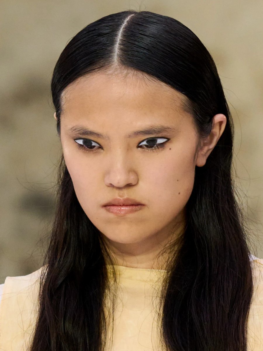 gastt_fashion's tweet photo. Makeup by Thomas de Kluyver for HODAKOVA Spring / Summer 2027. https://t.co/Ce8JwCWtWc