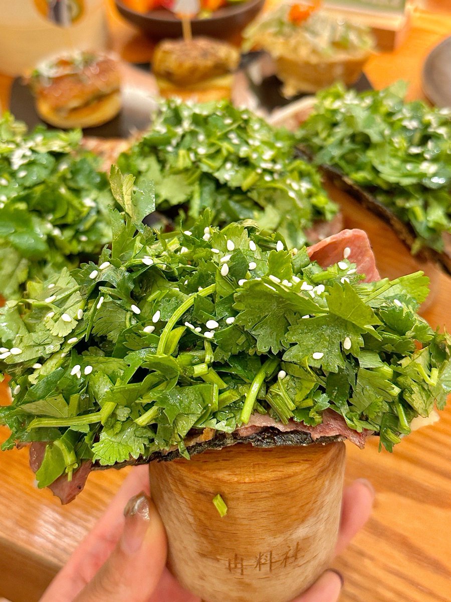 Dulcekfhb's tweet photo. Hoy hice unos tacos de papa con aguacate y cilantro  super fáciles y deliciosos para la cena, ideal para cualquier día! https://t.co/Vq5syu2Za0