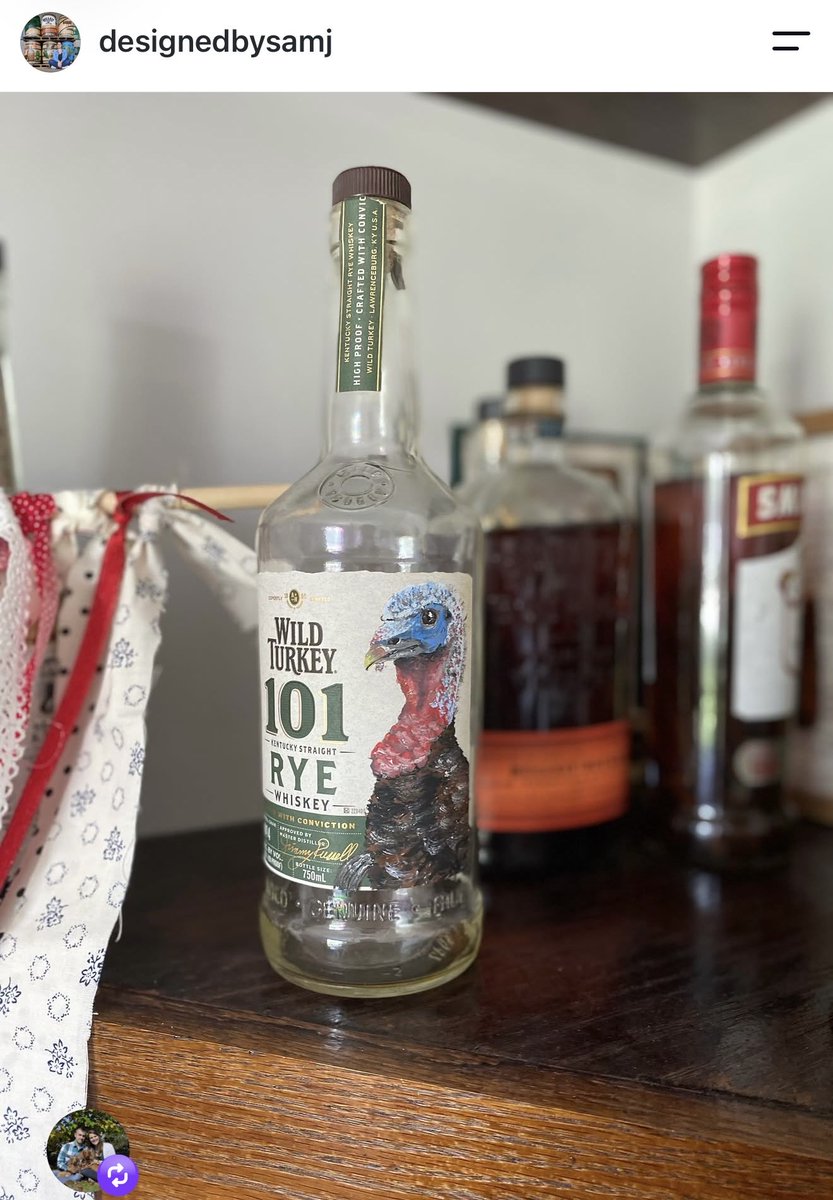 TimSmithCC's tweet photo. These bottles are awesome.

My cousin does similar art!  I’d love to see her get a shot at this! https://t.co/y5nnBDZSBT