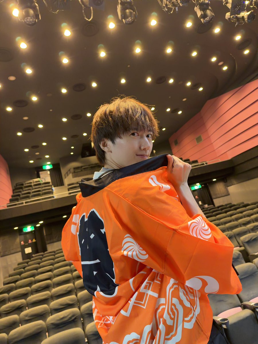 mozuku_taro_'s tweet photo. THE超BOYS バトライブ2026💥
超民覚醒！わっしょい！スパボ秋の超激戦！！

無事に終演いたしました🙂‍↕️
ご来場、生配信のご視聴ありがとうございました！

いやぁみんなわっしょい覚醒してたな〜笑
すごく楽しそうに、喜んでくれている顔が見られてとっても嬉しかったよ！ありがとう！

少しでも心の中になにか残っていたり届いていたら嬉しいなあ🍵

#THE超BOYS 
#バトライブ2026
