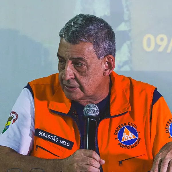 matheuspggomes's tweet photo. VITÓRIA PARA O POVO DE PORTO ALEGRE: a Justiça condenou a prefeitura por omissão nas enchentes de 2024.

Quando os verdadeiros culpados diziam que não era a hora de apontá-los, fiz o meu trabalho: fiscalizei, investiguei e denunciei que a tragédia que vivíamos tinha responsáveis.

Provamos que o gabinete do Melo sabia das fragilidades no sistema de proteção contra cheias e decidiu não agir.  Tudo estava documentado processos internos da prefeitura.

Apresentei a denúncia para o Ministério Público do RS, que após uma longa investigação denunciou à Justiça e hoje vemos o resultado disso. A condenação envolve o pagamento de R$50 milhões e prevê a indenização de moradores de 19 bairros da cidade.

Que o dinheiro dessa multa seja destinado para adaptar a nossa cidade e evitar novas tragédias.

Nunca fugimos do nosso trabalho, e vamos continuar assim!