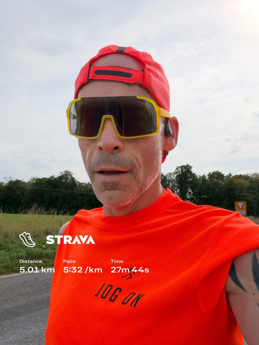 runmagzrun's tweet photo. Easy 5k’s this week ahead of my first Half Marathon event at the @runthroughuk Southampton this weekend #running #halfmarathontraining #5km #runningislife #fitness https://t.co/zdd1NBp4ZQ