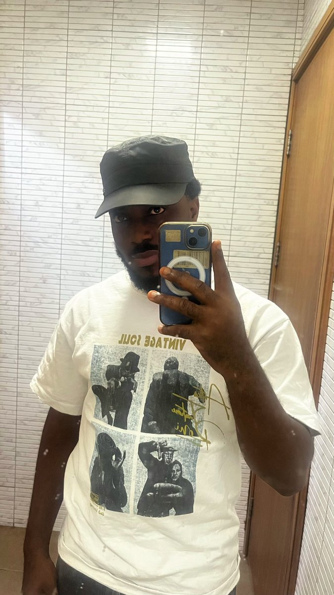 drharveee's tweet photo. Mirror thread 🧵 anyone ?¿ https://t.co/CUAwTlJxyp