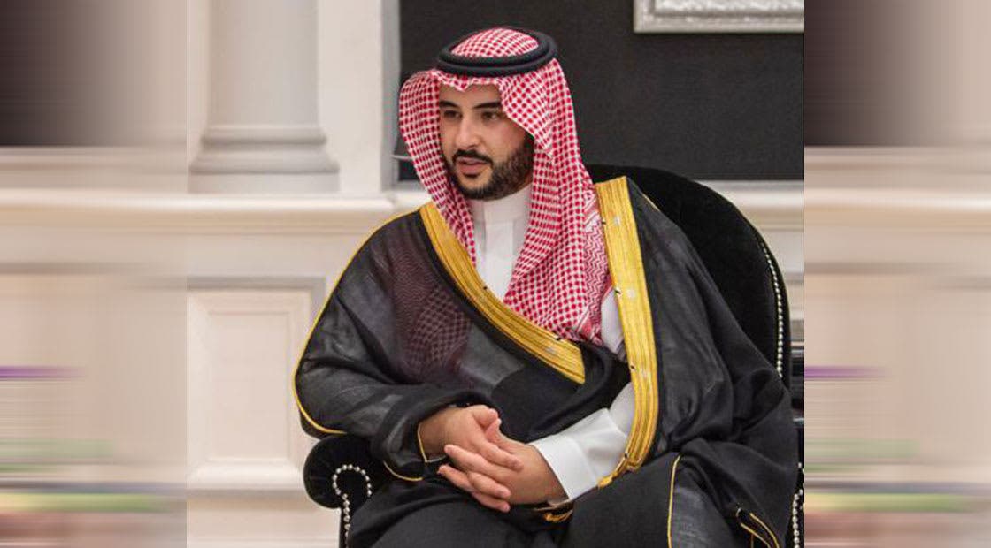 khalidmutairi50's tweet photo. @AlArabiya سمو الأمير خالد بن سلمان والشيخ منصور بن زايد.. حنكة وقوة تدعم استقرار المنطقة وتؤكد أن السعودية والإمارات صف واحد https://t.co/qFBN59ATvG