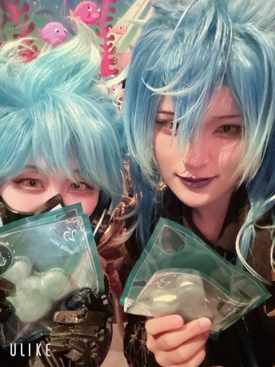 ummw_cos's tweet photo. ジュビリーカラーが似合う兄弟
#Dハロ仮装2026
#Dハロ仮装ツイステ https://t.co/IoOkqnpaqs