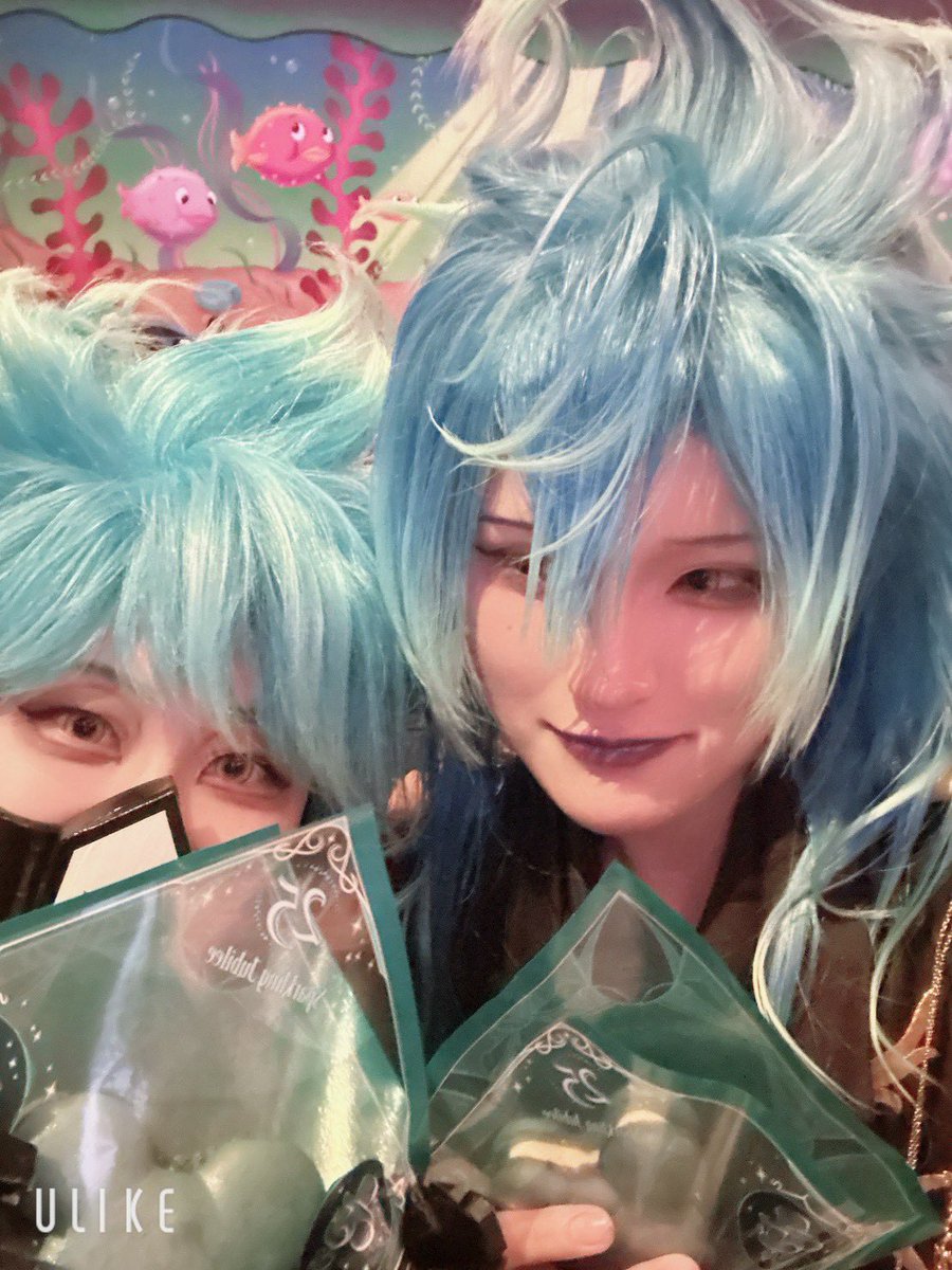 ummw_cos's tweet photo. ジュビリーカラーが似合う兄弟
#Dハロ仮装2026
#Dハロ仮装ツイステ https://t.co/IoOkqnpaqs