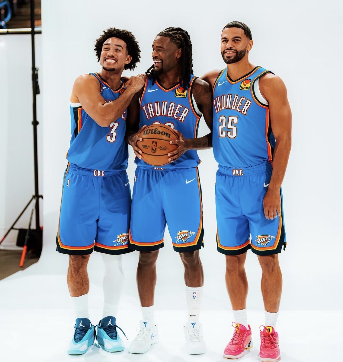 ThunderChats's tweet photo. Better than your favorite teams starting back court https://t.co/5MIGnmDa5r