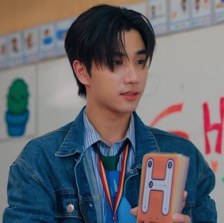 iluvchuppe's tweet photo. คิดถึงอะไรเก่าๆ มอมๆ แต่หล่อจัง เช่น พบเมฆ https://t.co/KLqfpu5hWo