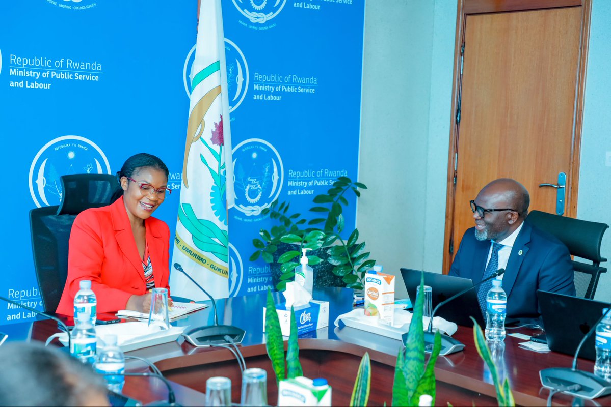 RwandaLabour's tweet photo. Today, the Minister of Public Service and Labour, @J_Uwizeye, received a delegation from the Eastern and Southern African Management Institute (@ESAMI_INSTITUTE ) to discuss areas of mutual interest and potential collaboration in public sector leadership, management development and institutional capacity strengthening. The meeting highlighted opportunities to strengthen public sector capacity, leadership development and institutional transformation

The discussions also explored opportunities to strengthen leadership and management capacity, promote executive education and support institutional capability development, with a focus on contributing to Rwanda’s public service transformation and effective service delivery.

#PublicService #Leadership 
#InstitutionalCapacity #ESAMI