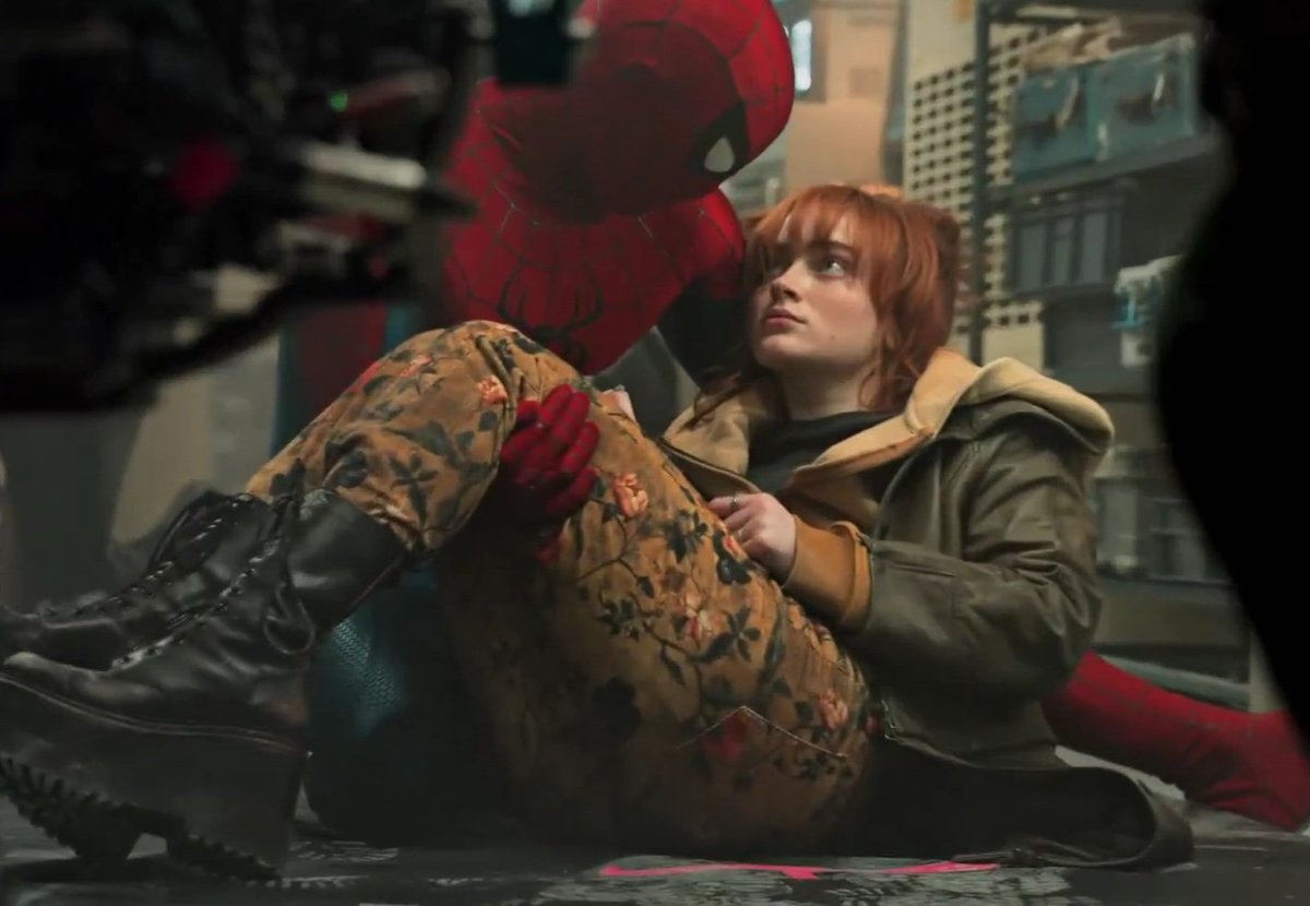 COTM_2's tweet photo. Nuevo detrás de escenas de Peter y Jean Grey en SPIDER-MAN: BRAND NEW DAY. https://t.co/hTQ7BzLB3k