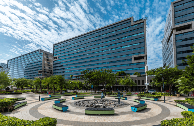 NaFaUpSpo's tweet photo. ☕ #Starbucks is set to establish a #GCC in #Chennai, with #ANSR serving as the GCC enabler.The centre will be located at Intellion Park, Chennai, spanning around 100,000 sq. ft.—adding another major global brand to Chennai’s growing GCC ecosystem. 🇮🇳🏢 https://t.co/xwwk7KvFzu