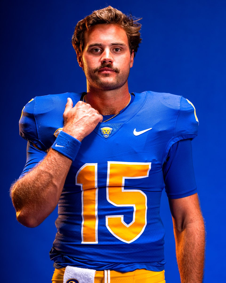 CoachDuzzPittFB's tweet photo. Happy Birthday @holdengeriner! Enjoy your day! #H2P https://t.co/JESBrmb38e