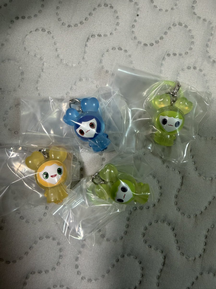 yukiy___'s tweet photo. ガチャガチャ交換
TWICEコンプリート目的です！
チェヨン  ツウィ  ミナ ジヒョ  ジョンヨン ナヨン所持

【譲】 ツウィ ジョンヨン ジヒョ 
【求】 ミナ モモ ダヒョン 

気軽にご連絡お願い致します！
郵便希望です😌✨️ https://t.co/yhFXa1OQBK