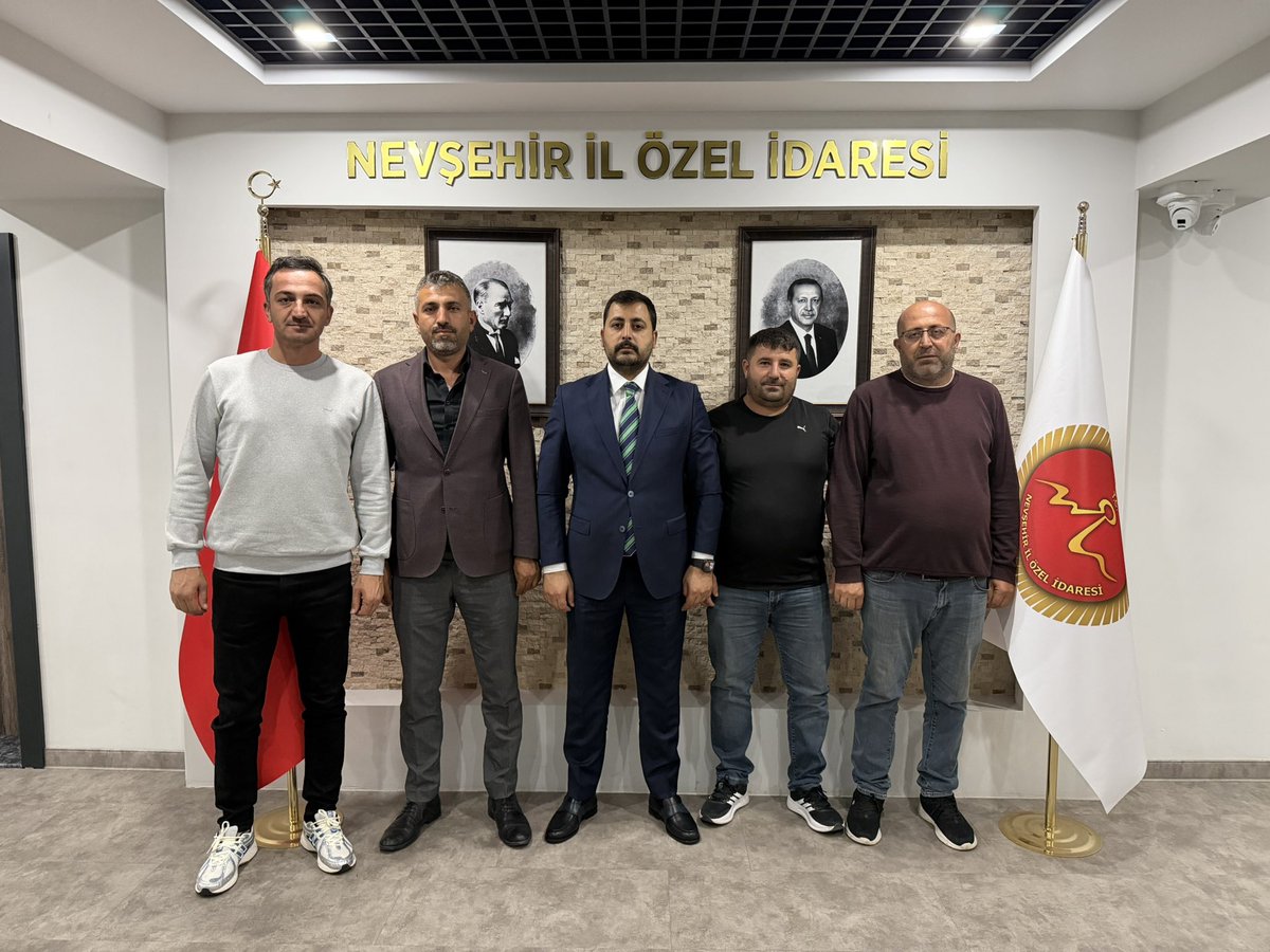 ozelidare50's tweet photo. ve beraberindeki Yönetim Kurulu Başkanı Sayın Ayhan Şenelmiş, Gülşehir İlçesine bağlı Abuuşağı Köyü Muhtarı Sayın Yücel Öz ve beraberindeki heyet, Gülşehir İlçesine bağlı Tuzköy Mahalle Muhtarı Sayın Fatih Avcı ve beraberindeki heyet;⬇️ https://t.co/BRVINxYJRI