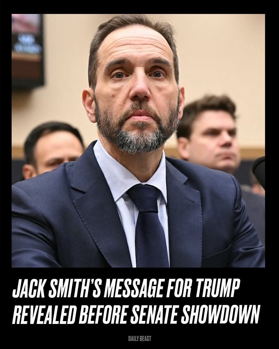 Christo12919382's tweet photo. Just remember: This isn't over yet...Inciting an insurrection AND stealing classified documents are NOT official acts! https://t.co/rHjVJsH1Vp