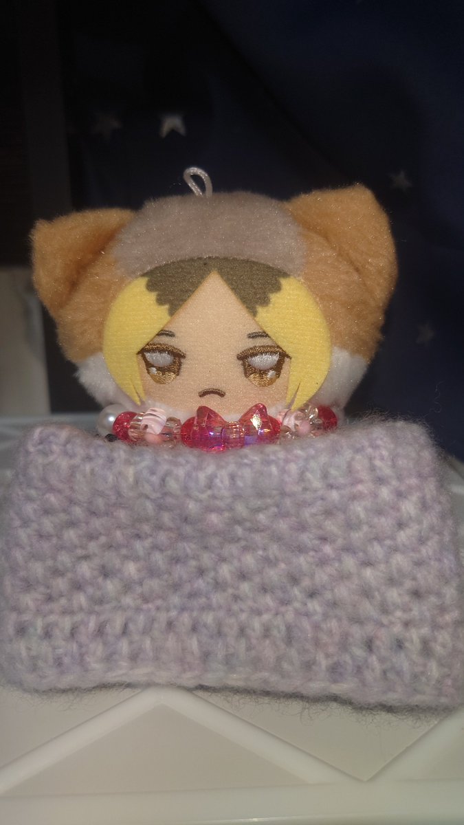 moonlightjelly's tweet photo. TLにニット帽をかぶったオシャレなちみたちを見てたらやるしかねえ！となり...
🎮「ゆーちゅーぶでみたやつをさんこうにしつつ、やってみたかったあみかたもやったんだよね。あたまにたいしてぜったいにおおきいとおもうけど」
...何でだろうねぇ🤔

 #うちのちみけも https://t.co/7AKn562Leu