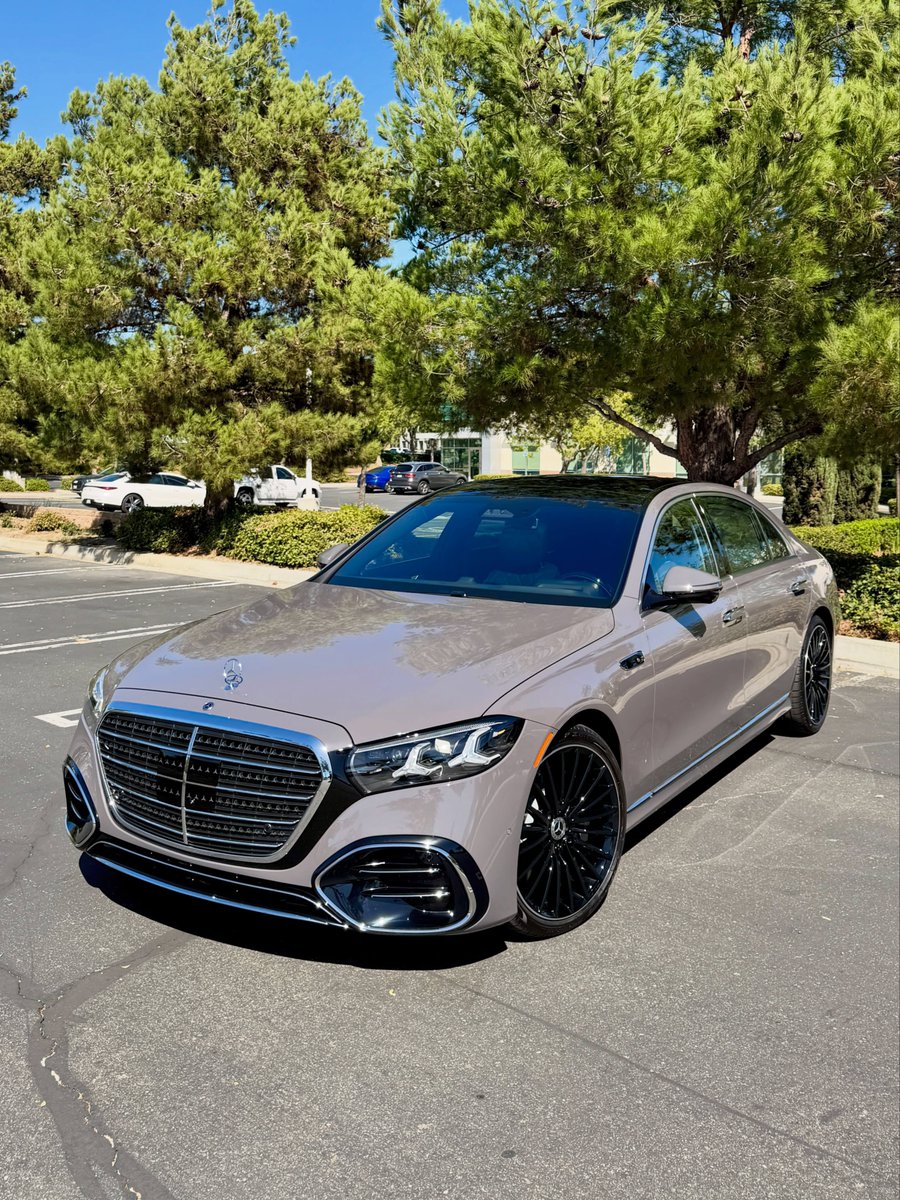 flowers3496's tweet photo. Mercedes-Benz Sclass S580 4MATIC W223 https://t.co/OTL1RMBlAz