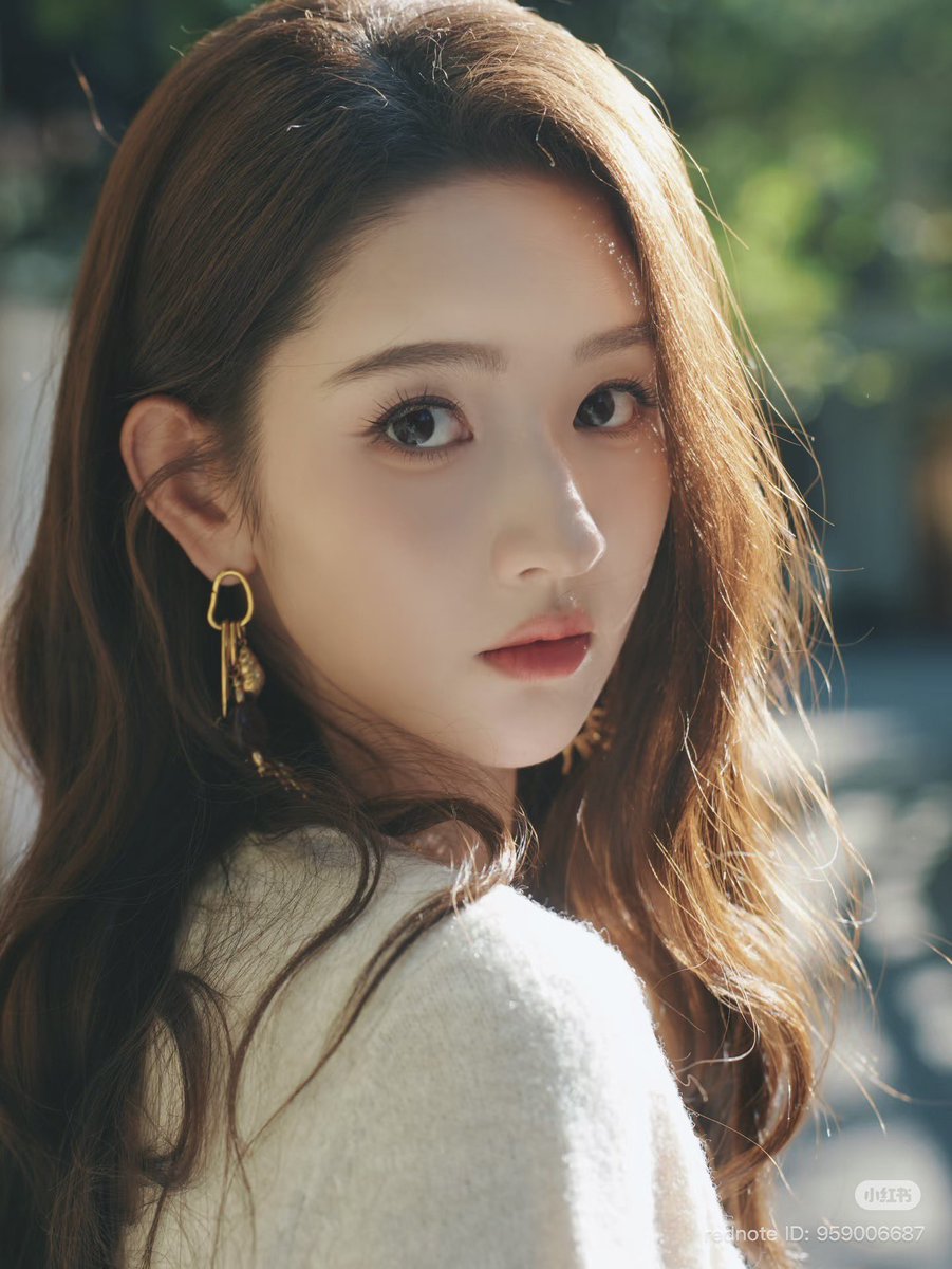 Yuwoen tweet picture