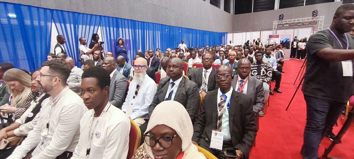 OSS_Comms's tweet photo. At #ASPEX2026, the @OSS_Comms highlighted how Earth Observation, geospatial data and AI can support environmental decision-making, climate resilience and sustainable management of Africa’s resources. #EarthObservation https://t.co/fC5Dl2jFjX