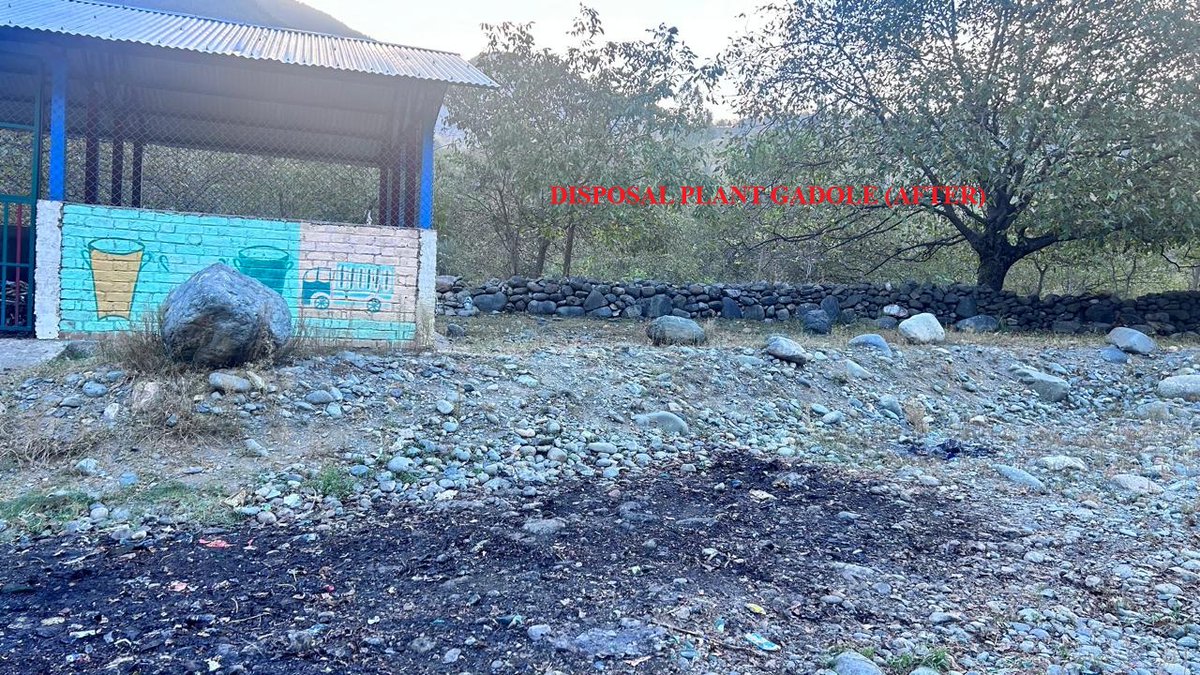 164Pro's tweet photo. Swachhata Hi Seva(SHS) campaign-2026 conducted at 164 BN, CRPF. #SHS2026 #SwachhataHiSeva2026 "Ek Din, Ek Ghanta, Ek Saath" Organized by the Unit at at C/164Bn Outer Camp Area, Gadool, Dist-Anantnag (J&amp;K) on 29/09/2026. https://t.co/CD2XchEvDC