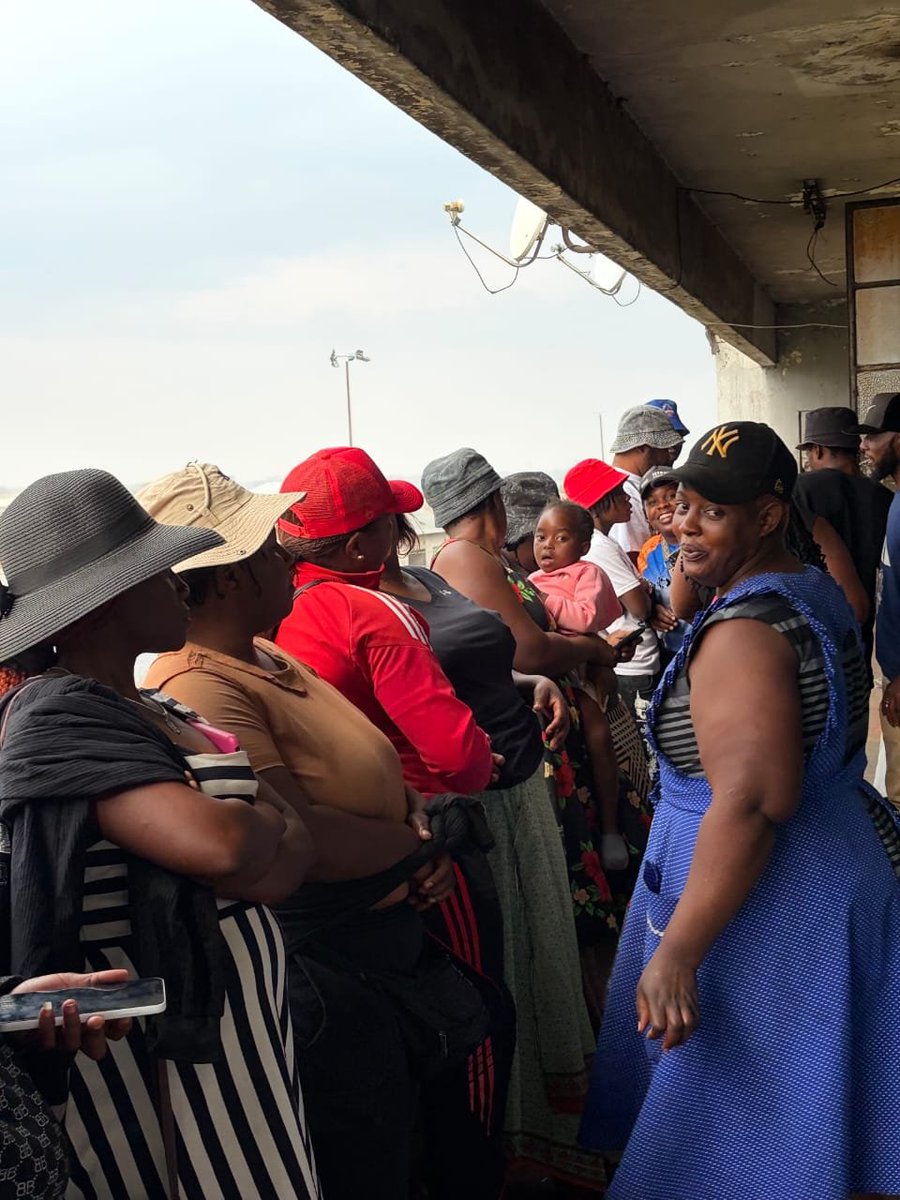 yvonnemangunda's tweet photo. Funeral at Mbare flats of the person who passed on during yesterday's match between Zimbabwe and DRC in the gate 2 chaos. He wss the treasurer of Scottland FC Mbare chapter.

Follow the Yvonne Mangunda channel on WhatsApp: https://t.co/RieLc11PHF https://t.co/RBLQUgHjn4