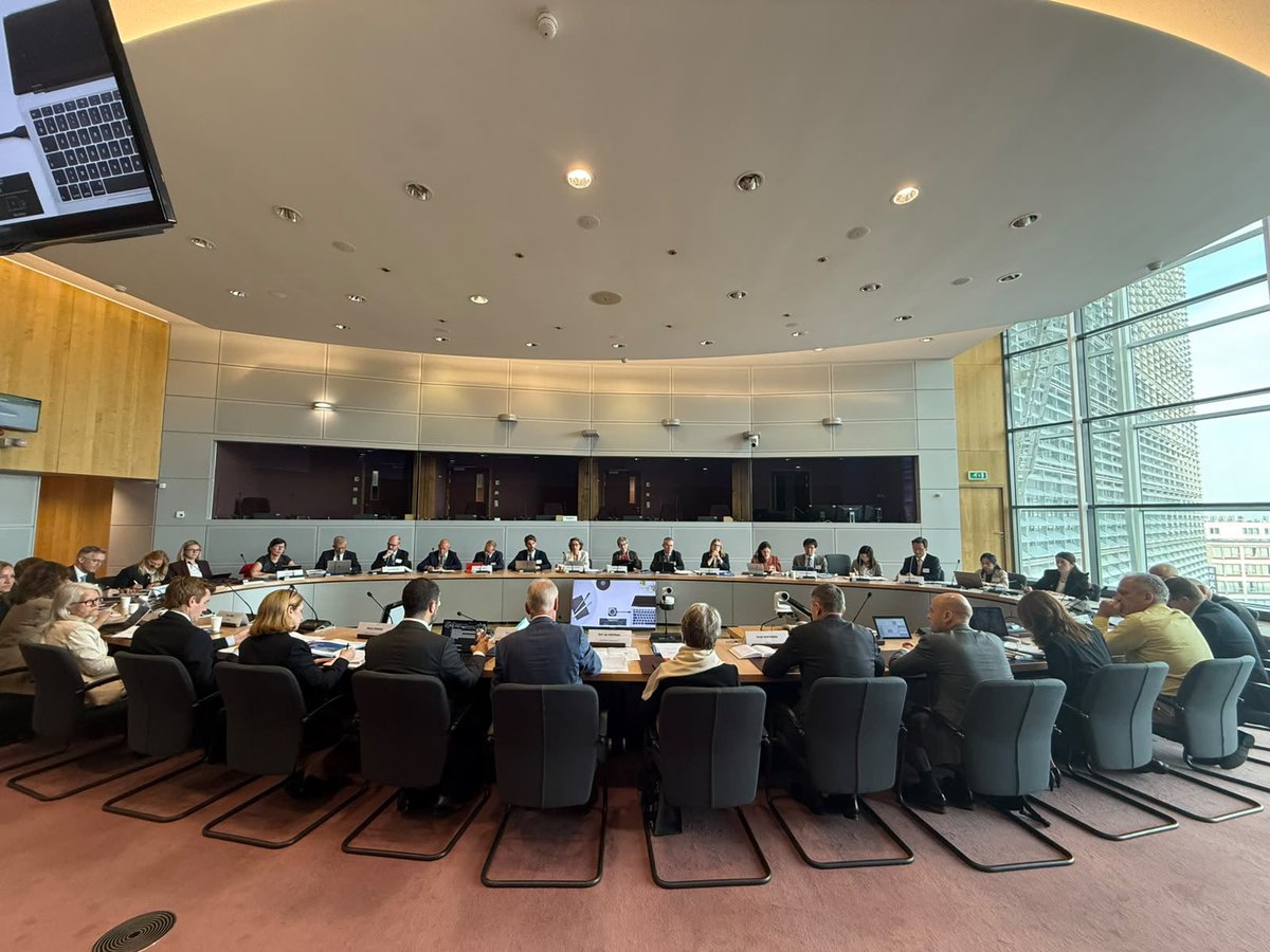 SergiiMarchenk3's tweet photo. In Brussels, at the @UAdonorplatform meeting, we discussed one of Ukraine’s key priorities for 2027 — securing predictable and sustainable budget financing.

Ukraine’s external financing need stands at $52.6b. Around $20b has expected sources, leaving a $32.6b gap to be addressed together with 🇺🇦 partners.

Ukraine continues to mobilise domestic resources, but the scale of russia’s war puts clear limits on our capacity. We need solutions that preserve macro-financial and debt sustainability — including the use of frozen russian assets and stronger international financing mechanisms.

Grateful to our partners for their continued support and coordination.