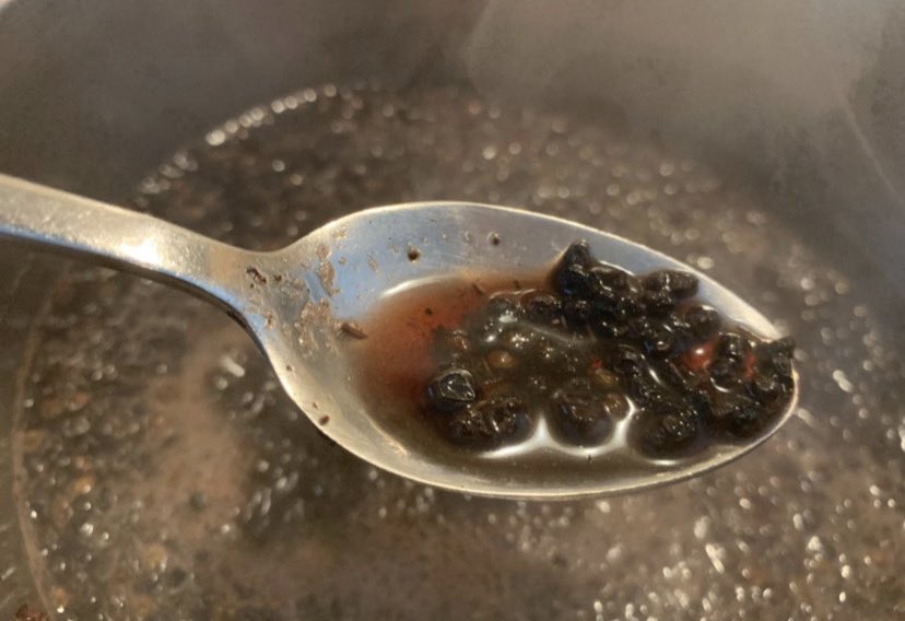 tiaraltt's tweet photo. FLU SEASON IS HERE! 🌿 I HAVE ELDERBERRY SYRUP JARS AVAILABLE 🌿 

15% off for any new customers, dm me for the discount code.

 ( https://t.co/imCqWevNoA ) https://t.co/3XiQjmEa4X