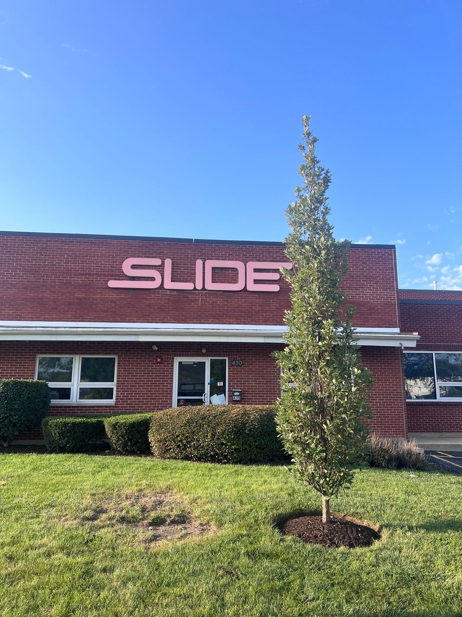 Slideproducts's tweet photo. 10,000 Trees Planted! 🌳
We hit a major sustainability milestone and to celebrate, our friends at Bertog Landscaping of Wheeling, Illinois, have donated a brand-new tree right here at Slide headquarters!
#SlideProducts #MoldProcessing #InjectionMolds #Sustainability https://t.co/Houfb1i0B7