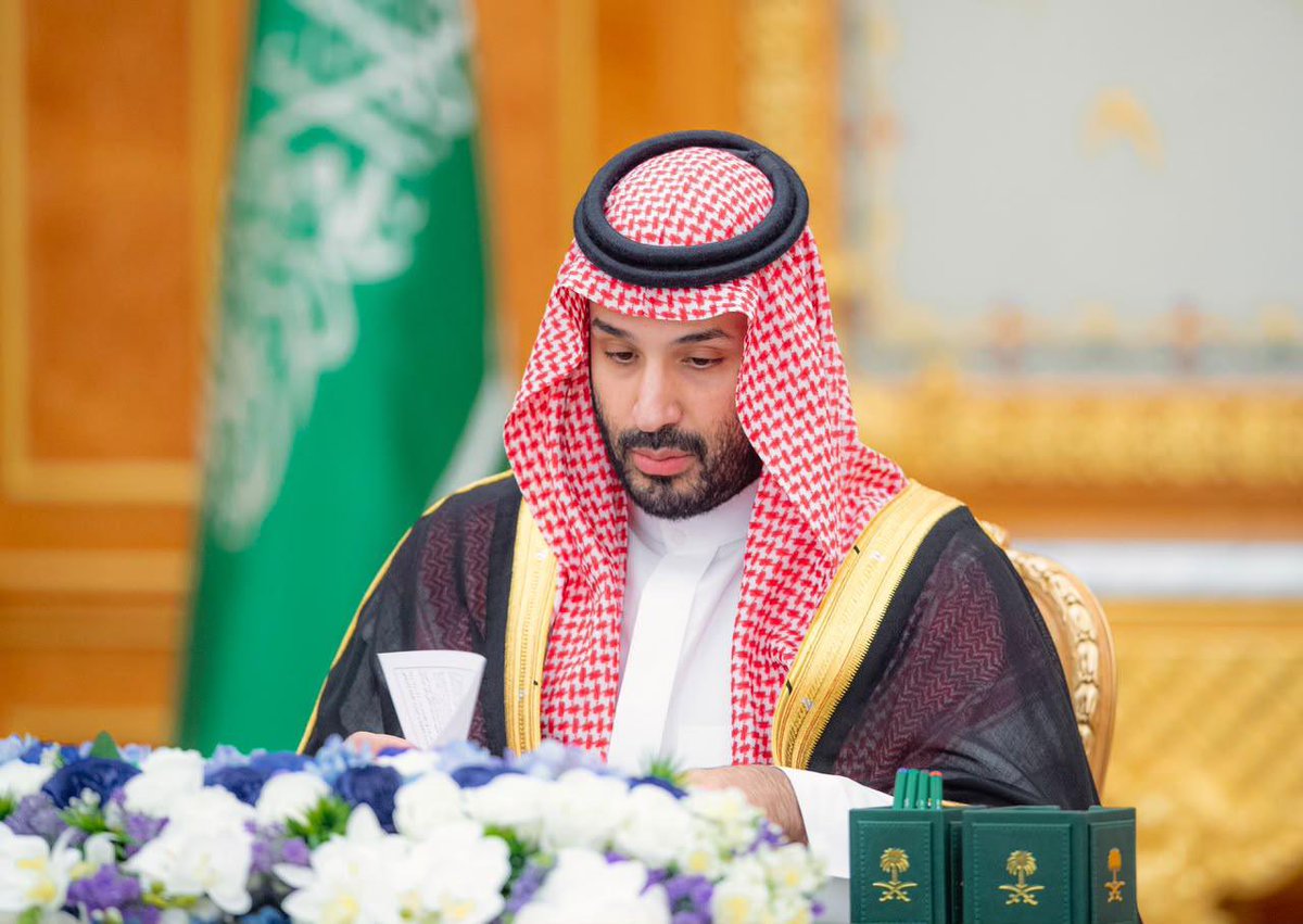 SaudiNews50's tweet photo. ولي العهد.. قبل قليل

- https://t.co/qkWjT6v2tT