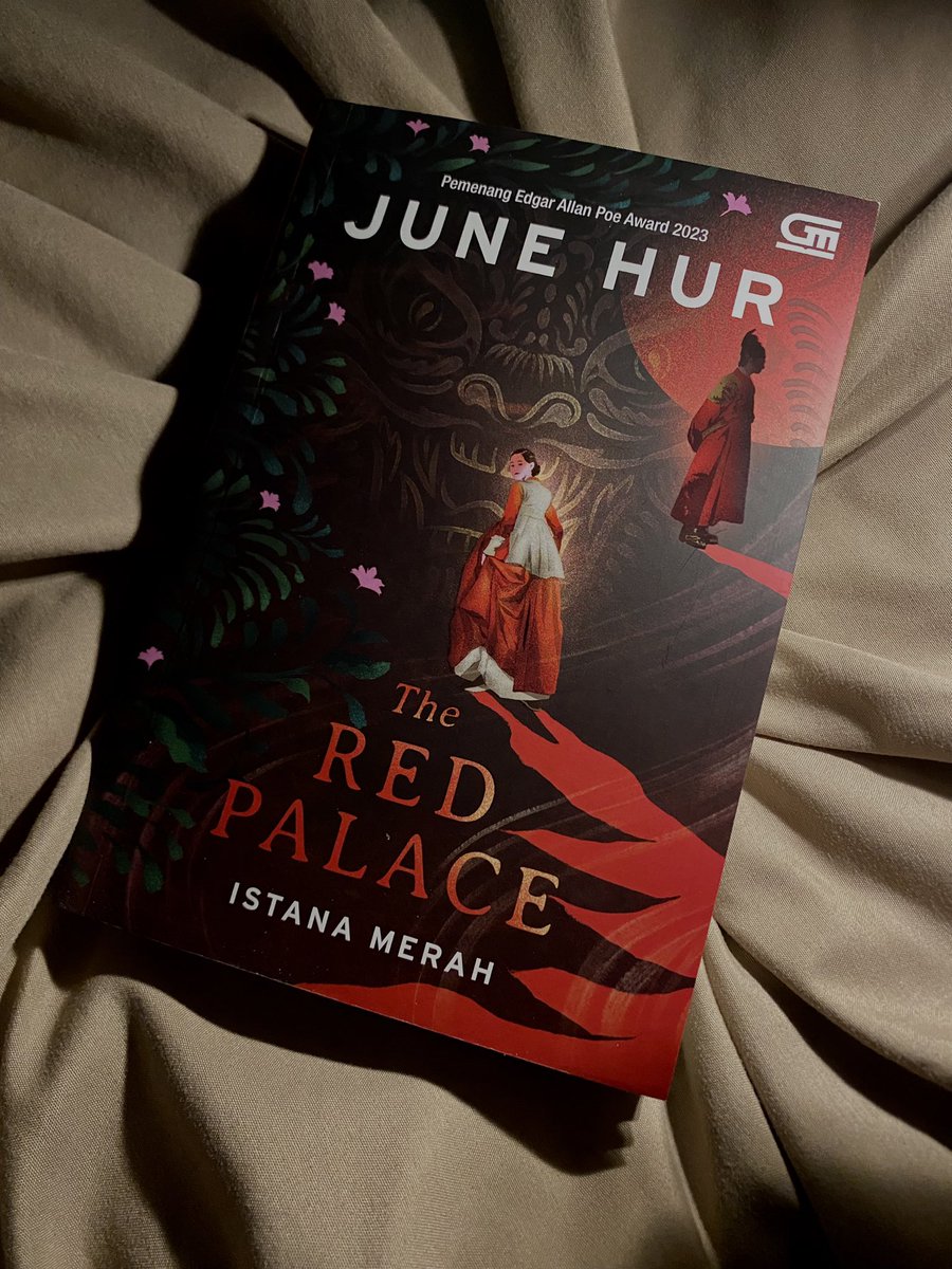heavein_n's tweet photo. 🍵 currently reading : 

📚 The Red Palace
 — by June Hur ˖᯽ ݁˖

🗒️ 368 pages ౨ৎ

#booktwt #archieveis https://t.co/In35JU19mO