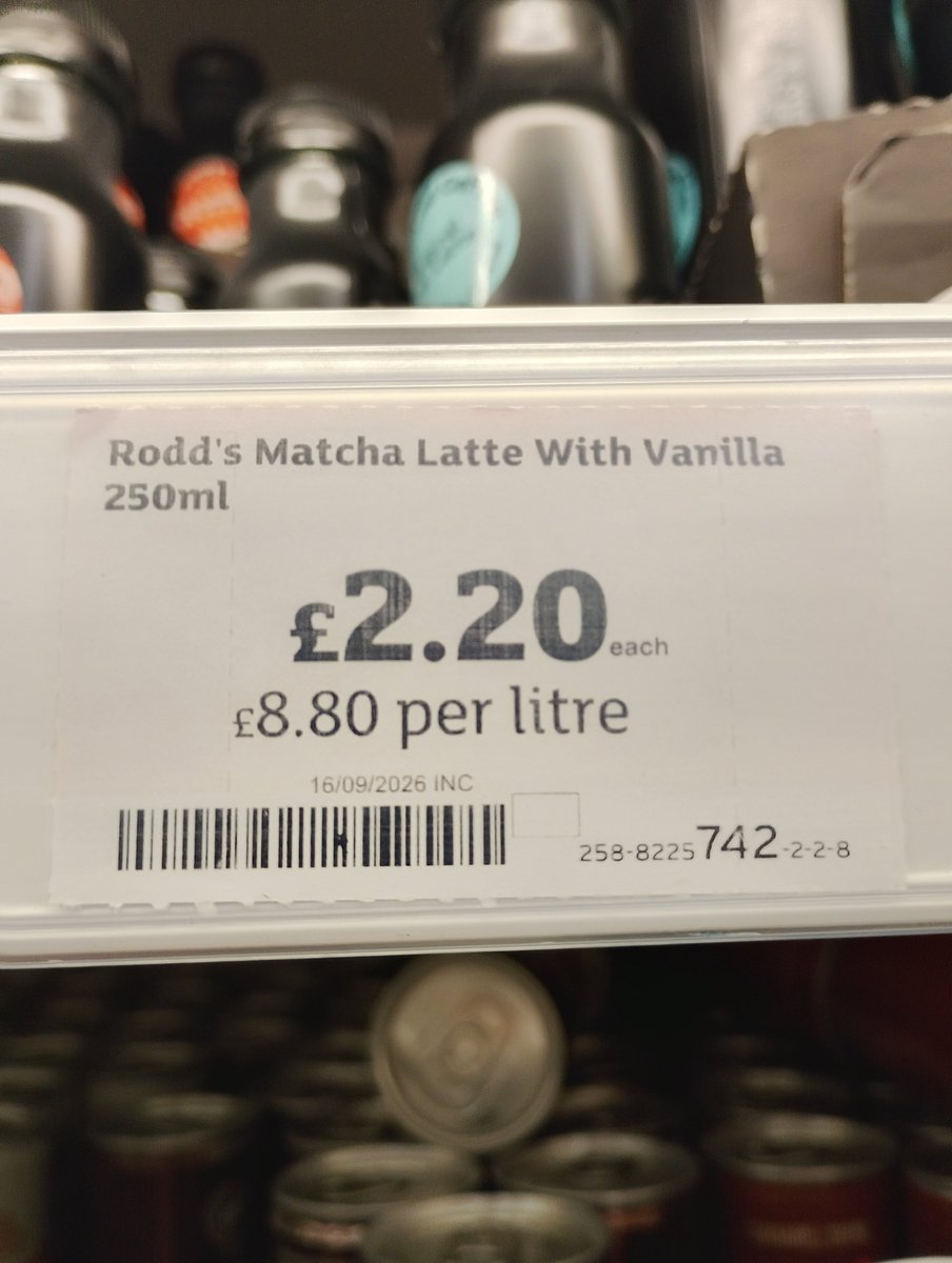 awtyamii's tweet photo. rip matcha latte, we hated you ❤️ https://t.co/FS9r0NgH3G