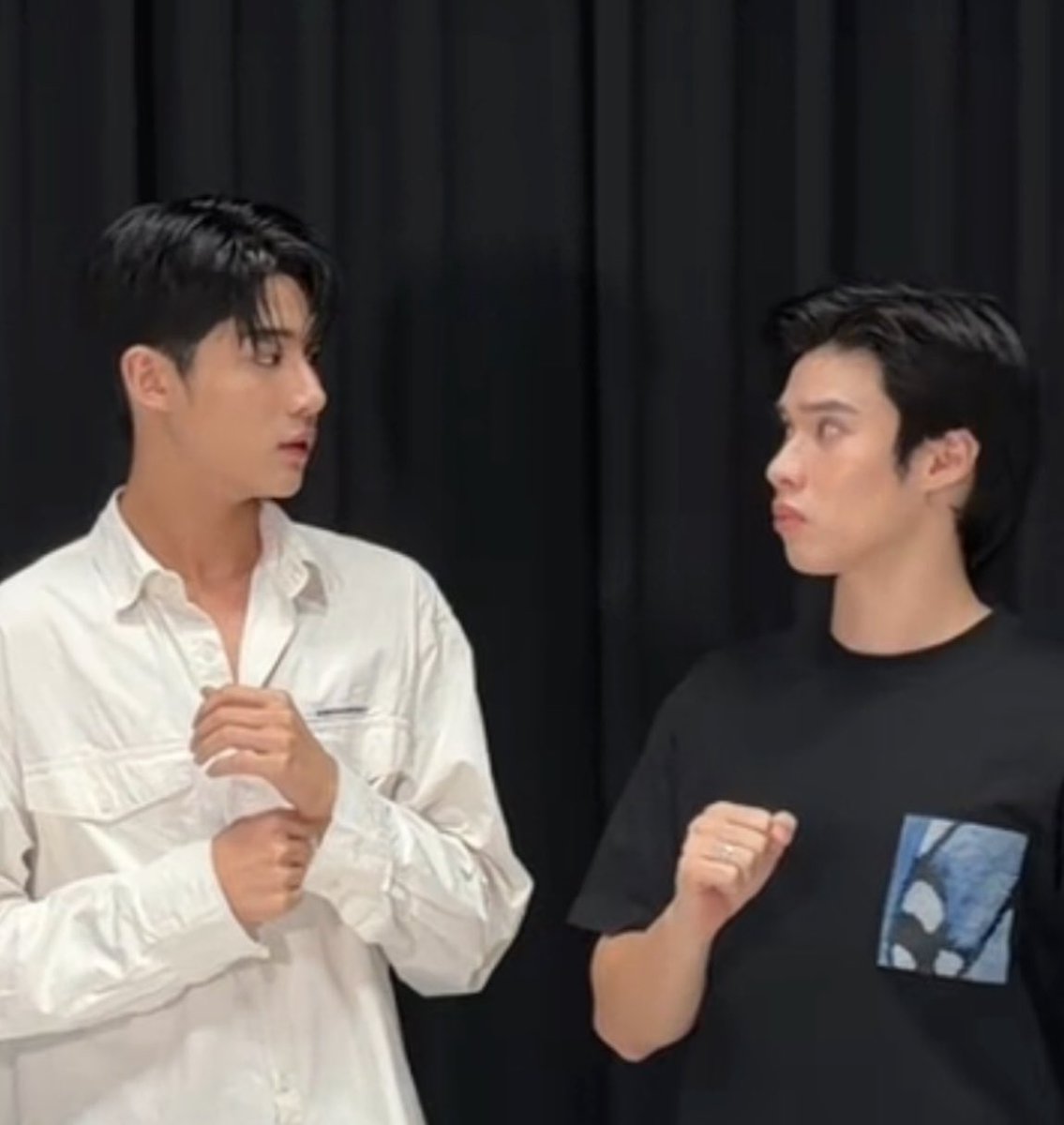 fluffywithbibii's tweet photo. bambi &amp; thumperbunny live action นิ >-< https://t.co/keHZzdS1N7