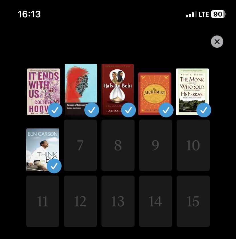 zeeerafindadi's tweet photo. Read 6 whole books this month 😅 https://t.co/BA66VB6b6e
