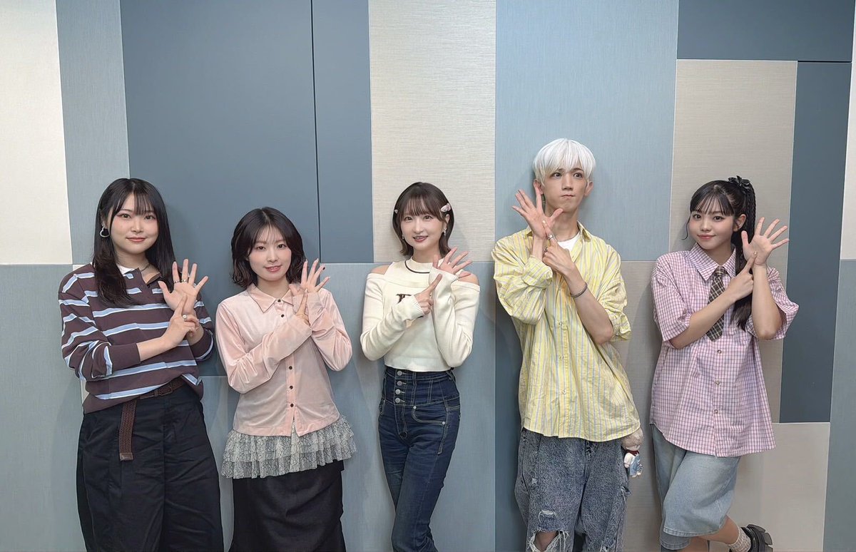 pj_sekai's tweet photo. 🎊6thアニバーサリー生放送🎊
ご覧いただきありがとうございました💫

#プロセカ6周年 #SEKAIanniversary https://t.co/QrsdKq4oCl